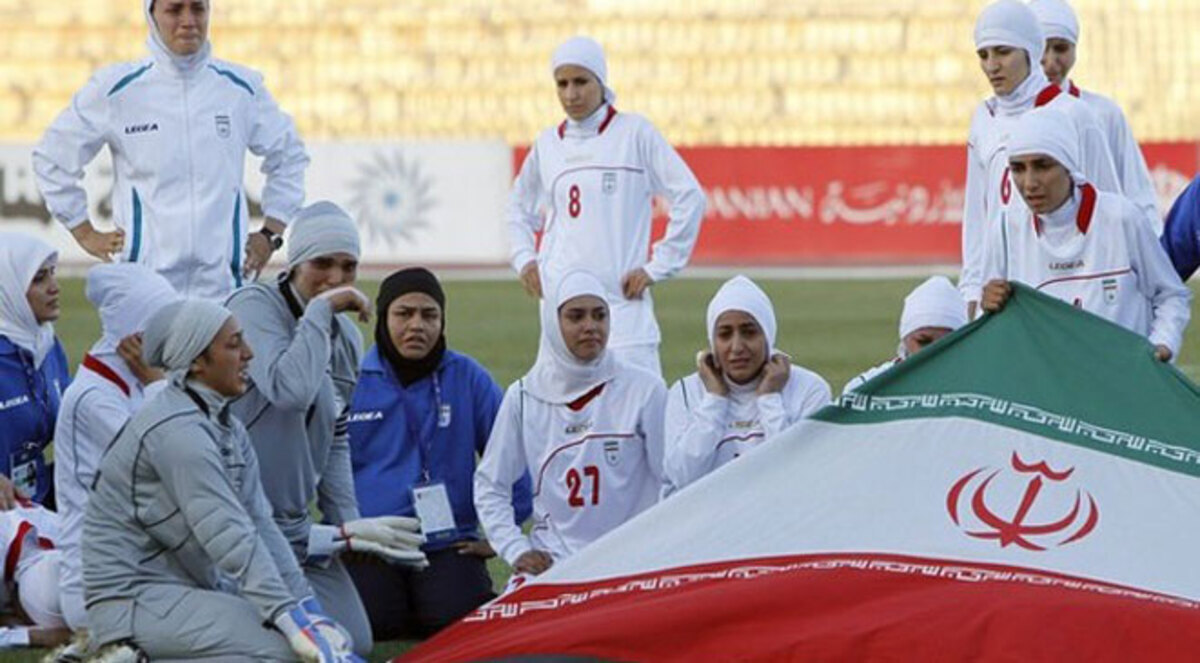 إيران تخضع لاعبات كرة القدم لاختبارات تحديد الجنس
