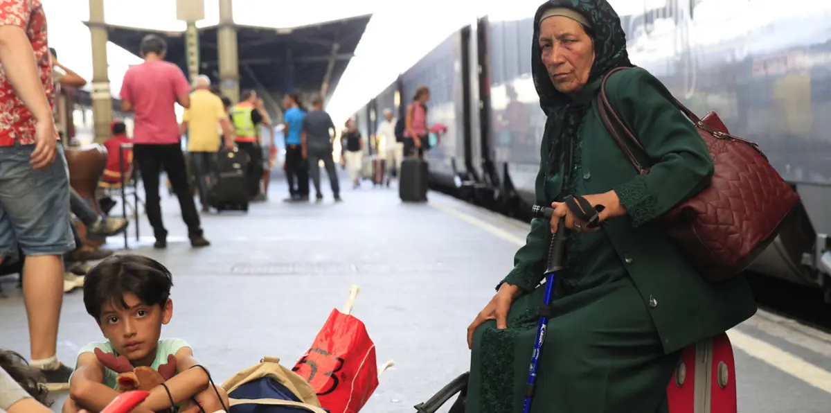 أطفال اللاجئين يشعلون أزمة سياسية في النمسا