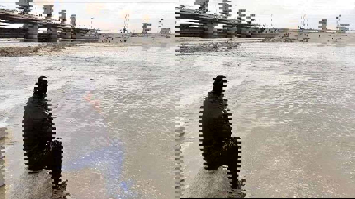 السلطات الإيرانية تُخلي 3 قرى بسبب الفيضانات (صور)