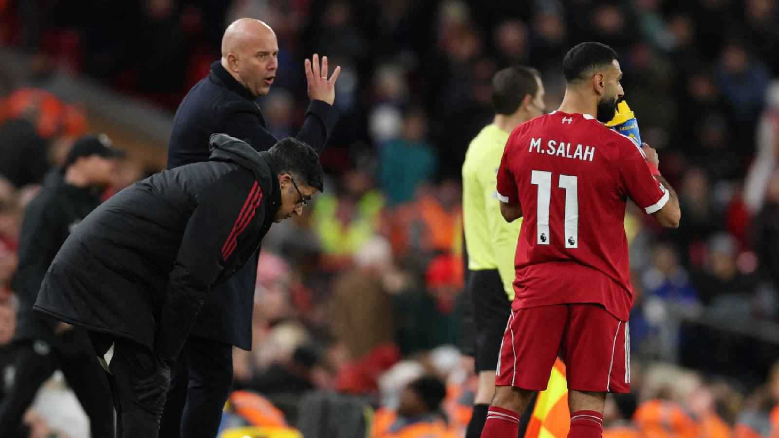 "فزنا معاً بالدوري".. تعليق مفاجئ من أرني سلوت بشأن علاقته بمحمد صلاح 