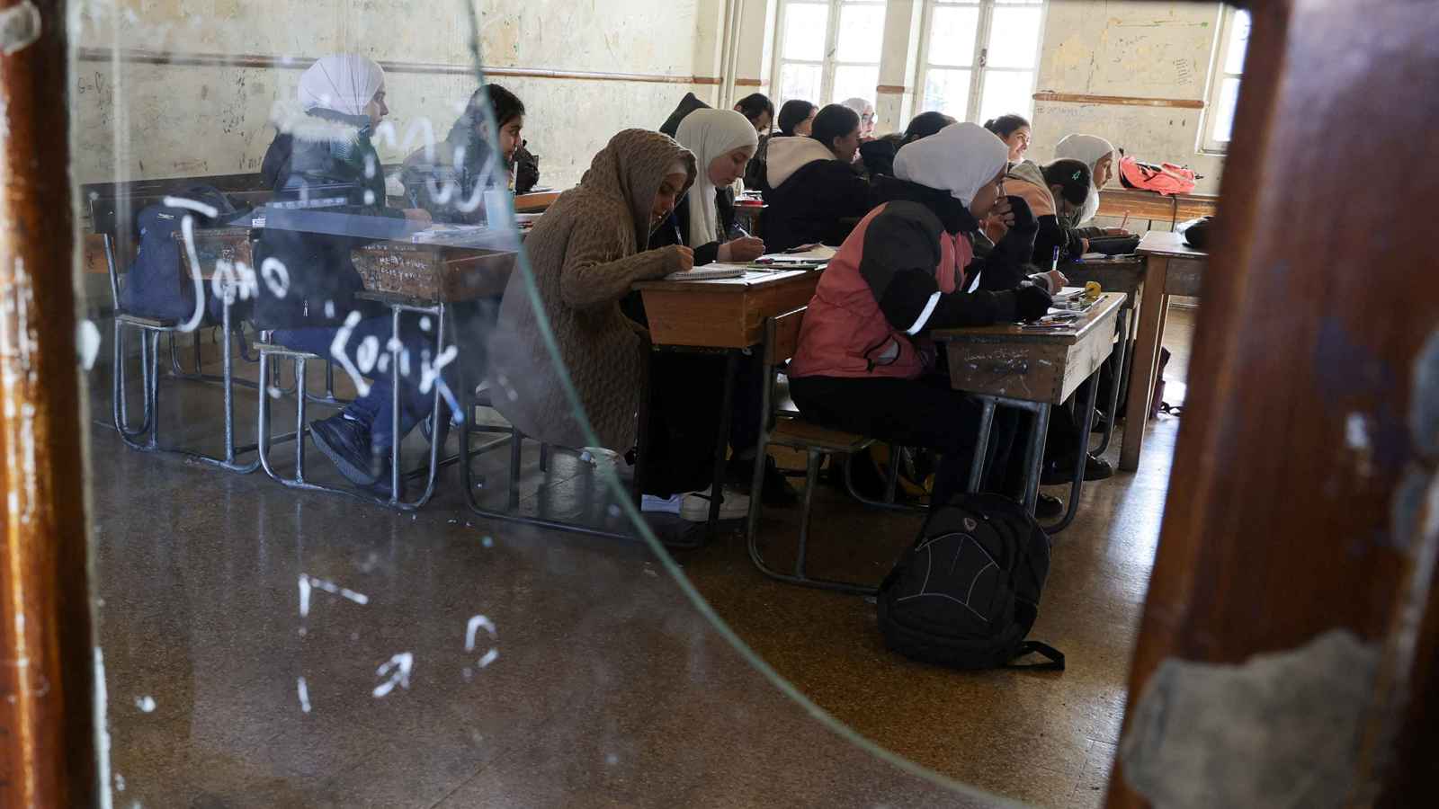 الحكومة السورية المؤقتة: لا تعديل لمناهج المدارس حالياً