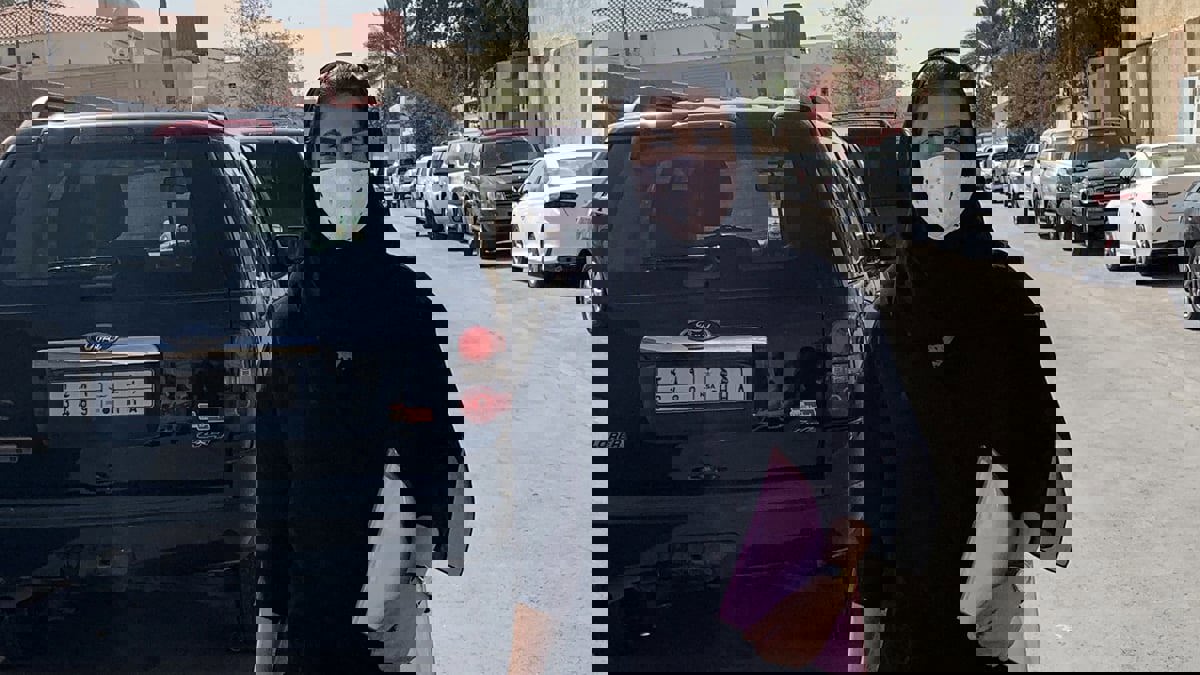 لجين الهذلول تحضر جلسة استئناف اليوم في الرياض (فيديو)