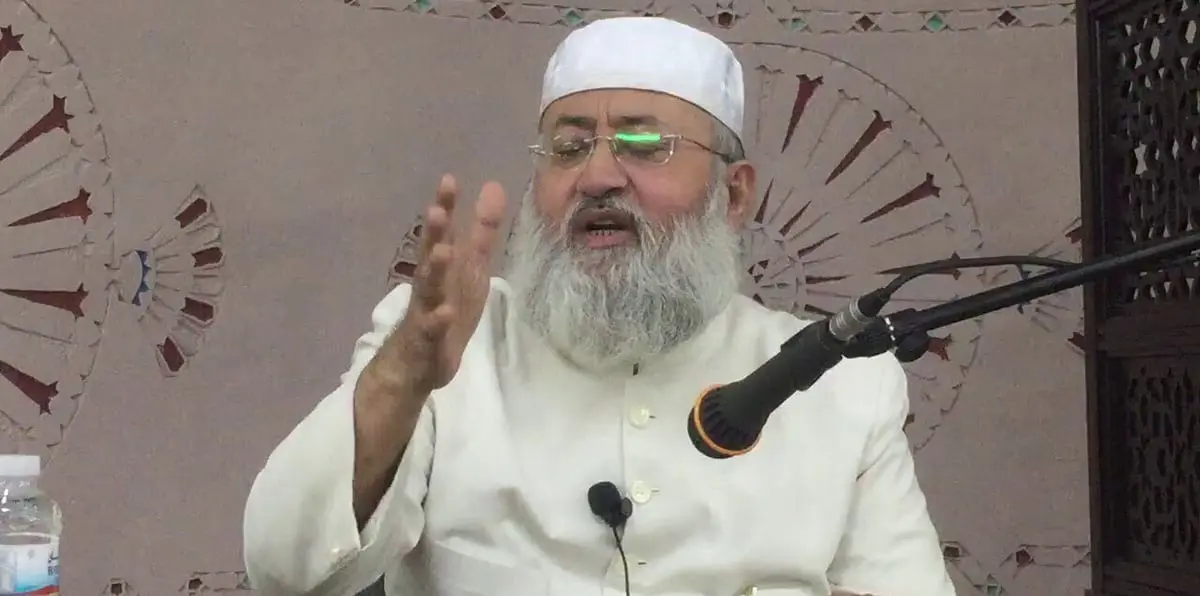 بسبب هجومه على السعودية.. عُمان تطرد داعية هنديًّا (فيديوغرافيك)