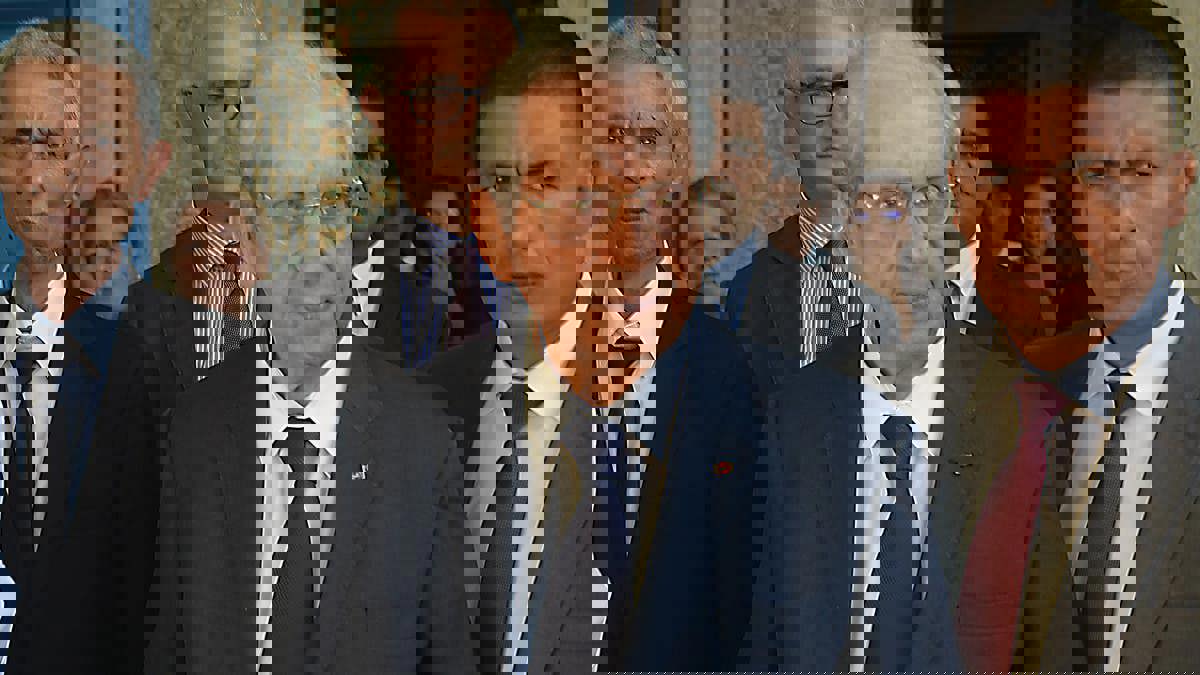 الرئيس التونسي المؤقت: "لن أبقى في الحكم يومًا واحدًا بعد الـ 90 يومًا"