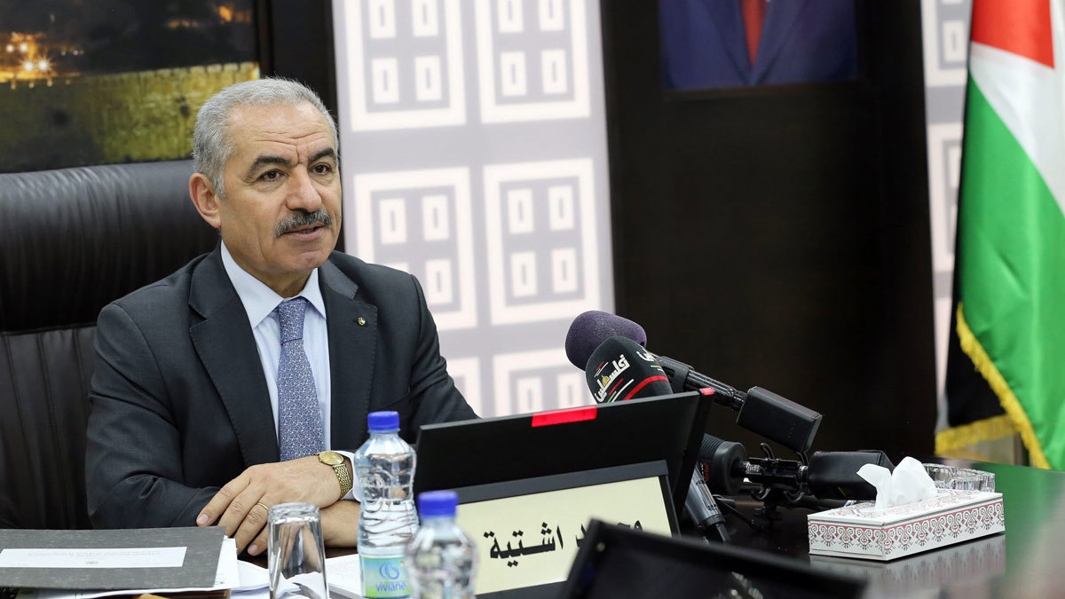 اشتية: الاقتصاد الفلسطيني خسر 3.8 مليار دولار بسبب كورونا