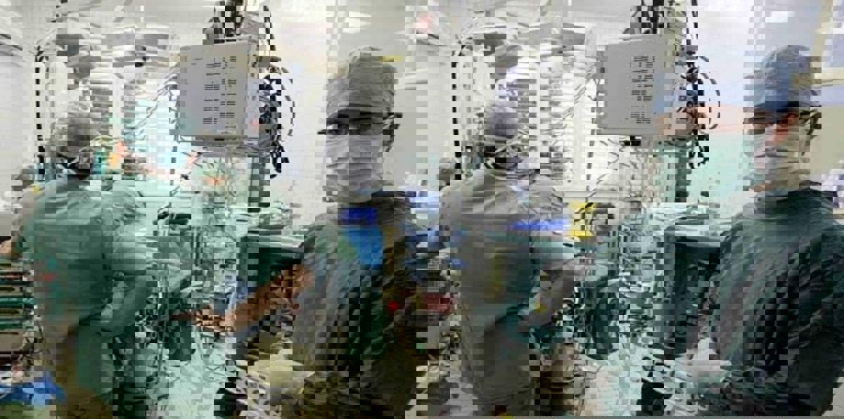 براغ..  نجاح أول عملية جراحية لعلاج ضغط الدم المرتفع