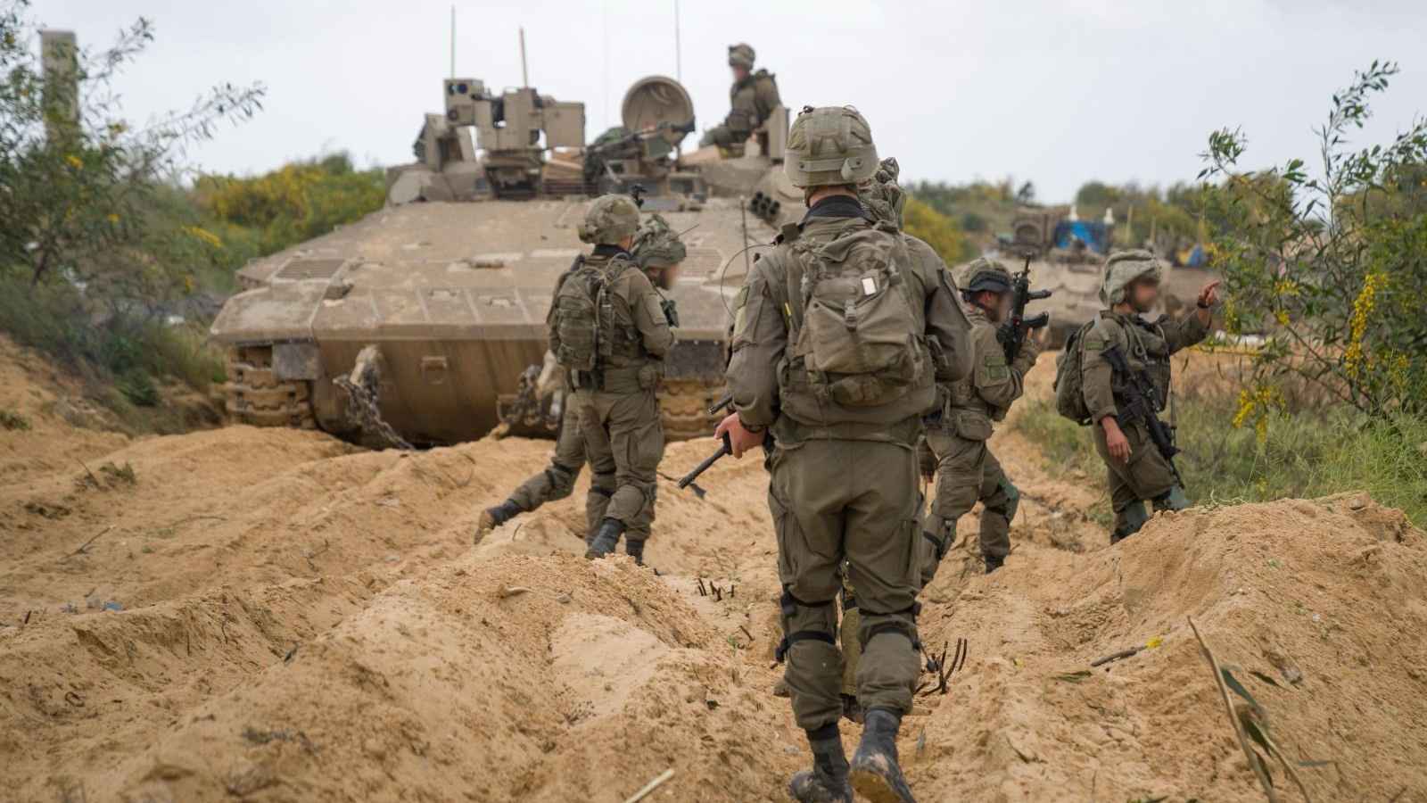 الجيش الإسرائيلي يقرر طرد طيارين وقّعوا عريضة بشأن حرب غزة