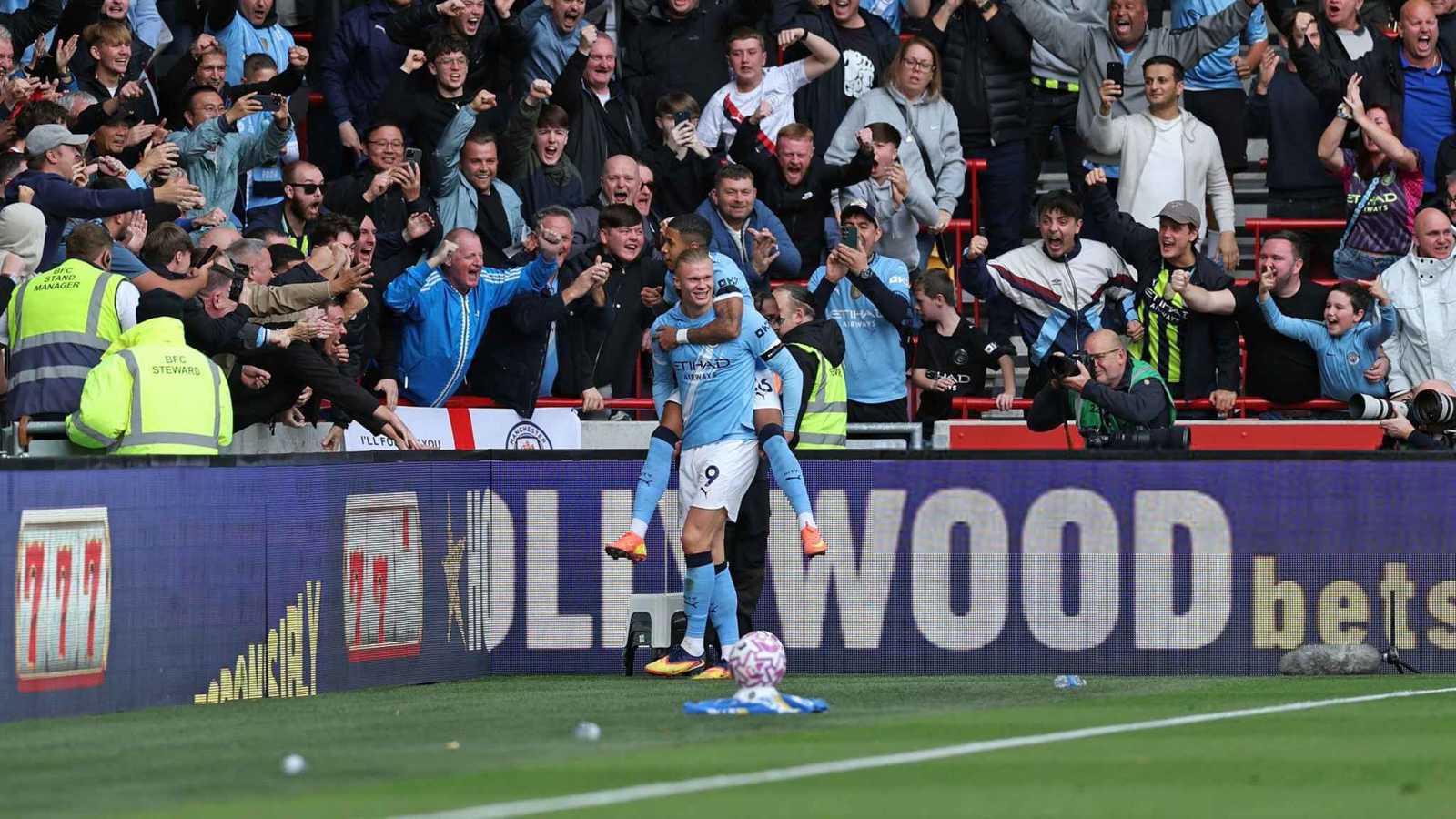 ملخص وهدف ورجل مباراة مانشستر سيتي وبرينتفورد في الدوري الإنجليزي الممتاز