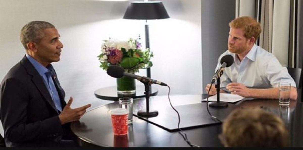 أوباما يحل ضيفًا على الأمير هاري في حلقة من تقديمه على إذاعة بي بي سي