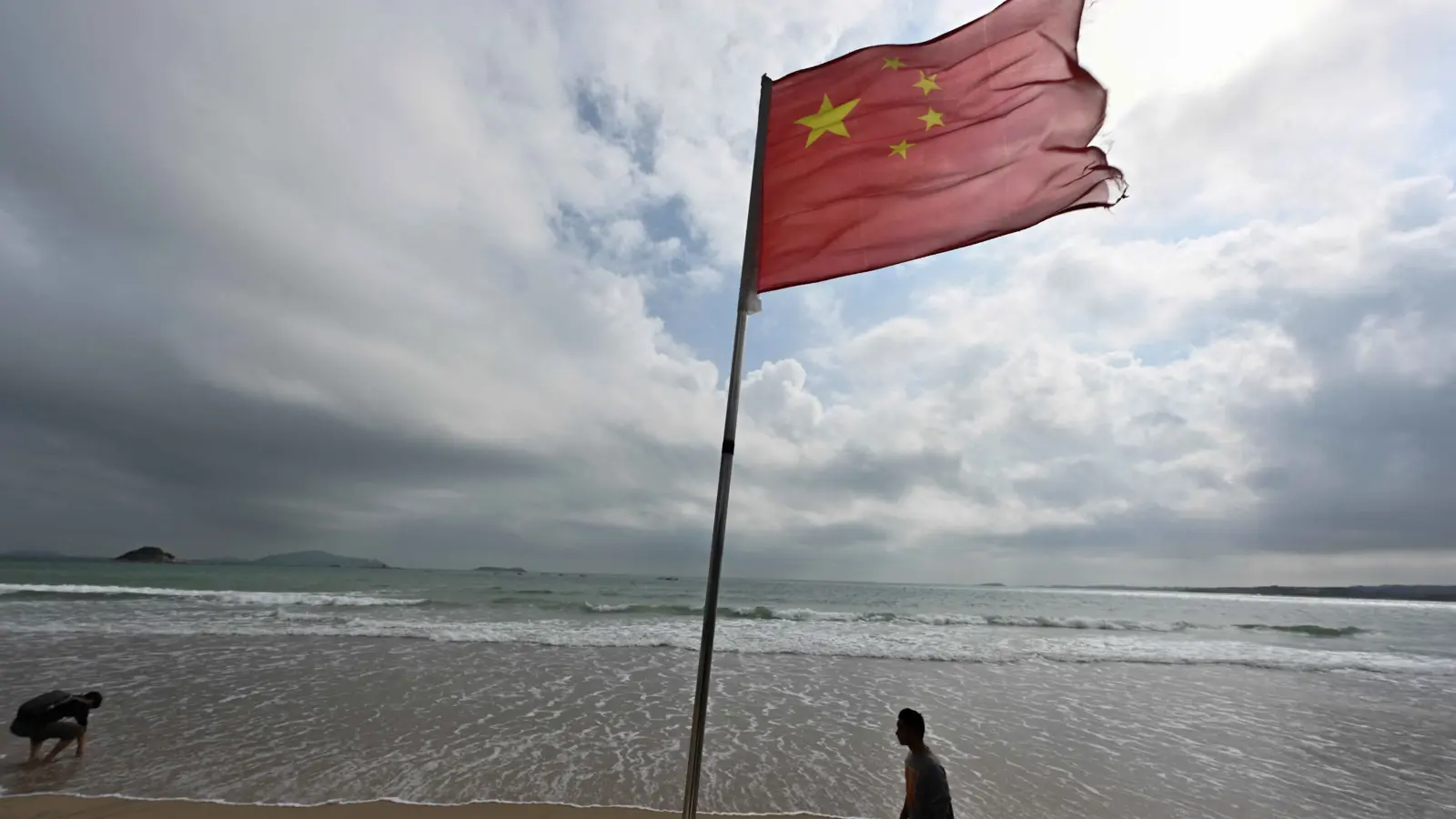 3 أسلحة بيد الصين لتوسيع نفوذها في الساحل الأفريقي