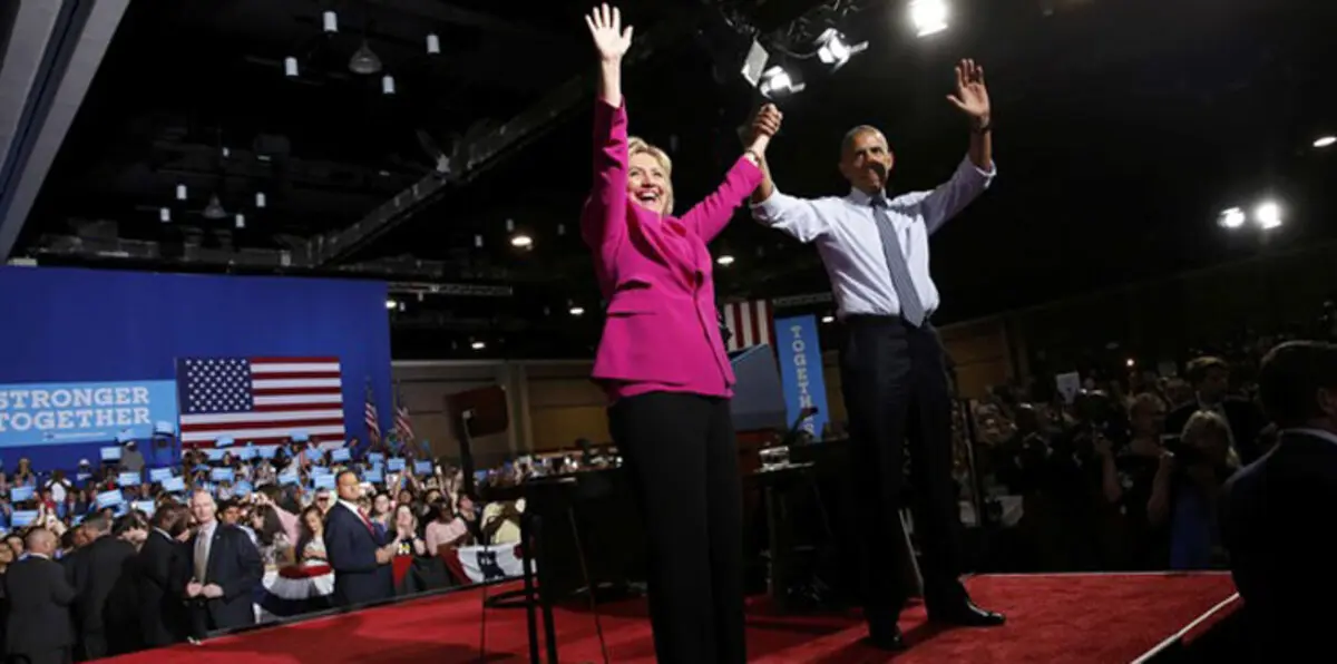 أوباما يعلن تأييده لكلينتون في أول اجتماع جماهيري لهما