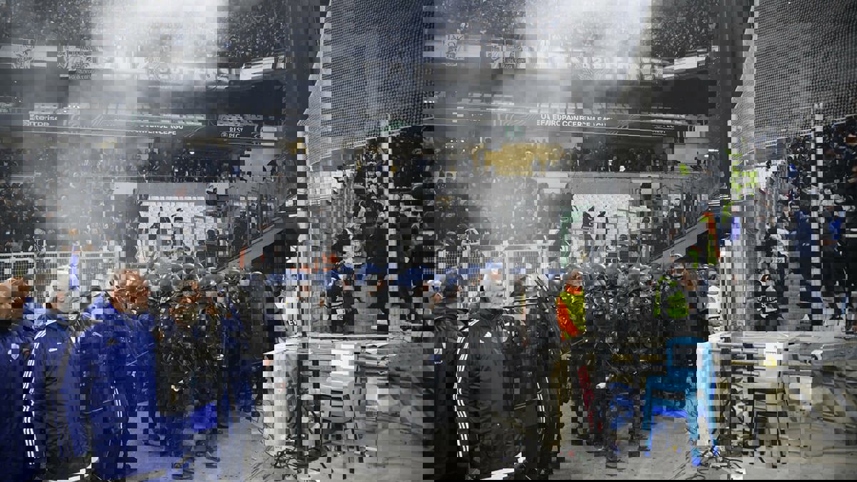 يويفا يفتح تحقيقًا تأديبيًا ضد مرسيليا الفرنسي وباوك سالونيك اليوناني