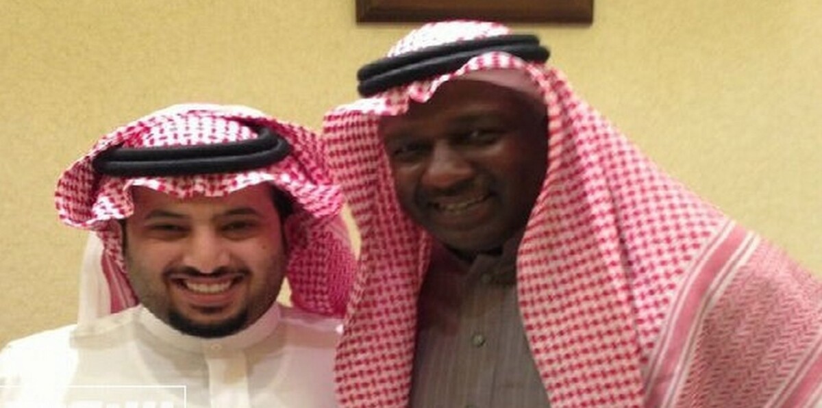 هل يتخلى تركي آل الشيخ عن تشجيع نادي النصر بعد تعيينه رئيسًا لهيئة الرياضة السعودية؟