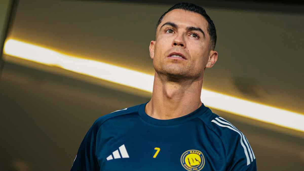 بعدما أصبح مليارديرًا.. كيف ينفق كريستيانو رونالدو ثروته الضخمة؟ 