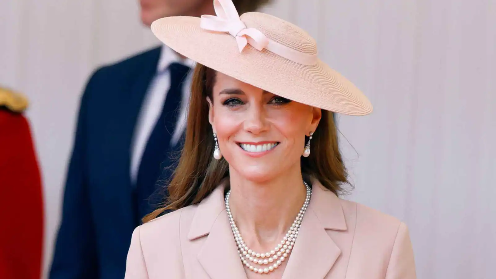 كيت ميدلتون تقدم هدية لمركز علاجها من السرطان