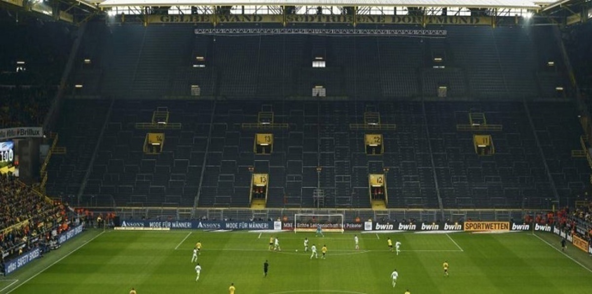 إيقاف 88 مشجعًا لبروسيا دورتموند.. تعرّف على السبب