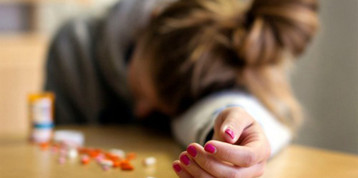 مصر.. انتحار طالبة جامعية بسبب حفل زفاف