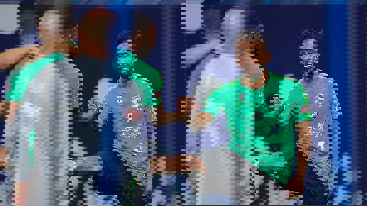 النادي الأهلي السعودي يحصل على توقيع يزيد البكر لاعب الفيصلي (شاهد)