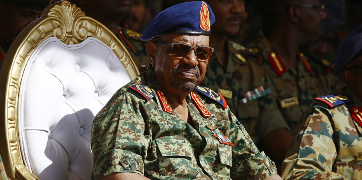 البشير: الجيش السوداني مستمر في "عاصفة الحزم" باليمن 