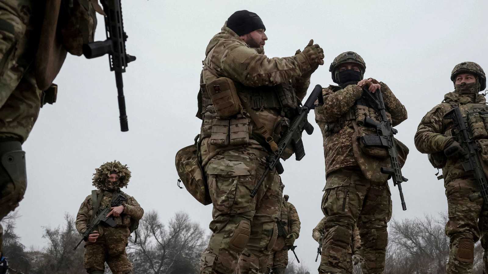 بجنود ومسيّرات وخط دفاعي.. أوروبا تستعد لاقتحام ميدان الحرب الأوكرانية