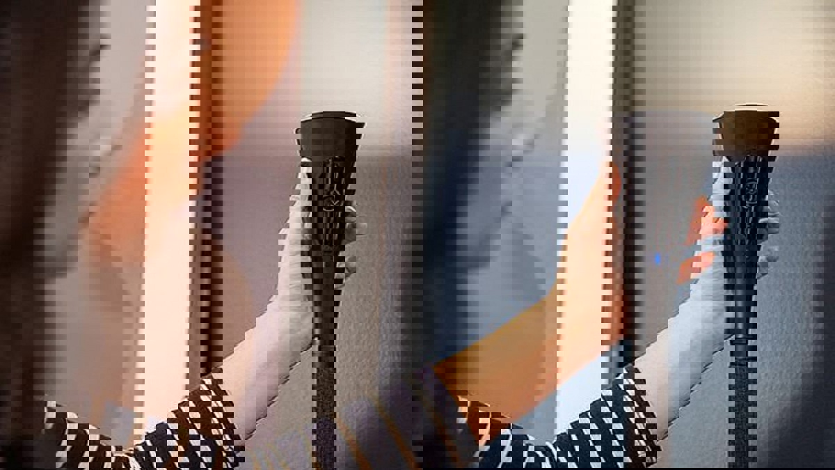 "باناسونيك" تطور مصباحًا يحتوي على كاميرا "أمنية سرية" (فيديو وصور)