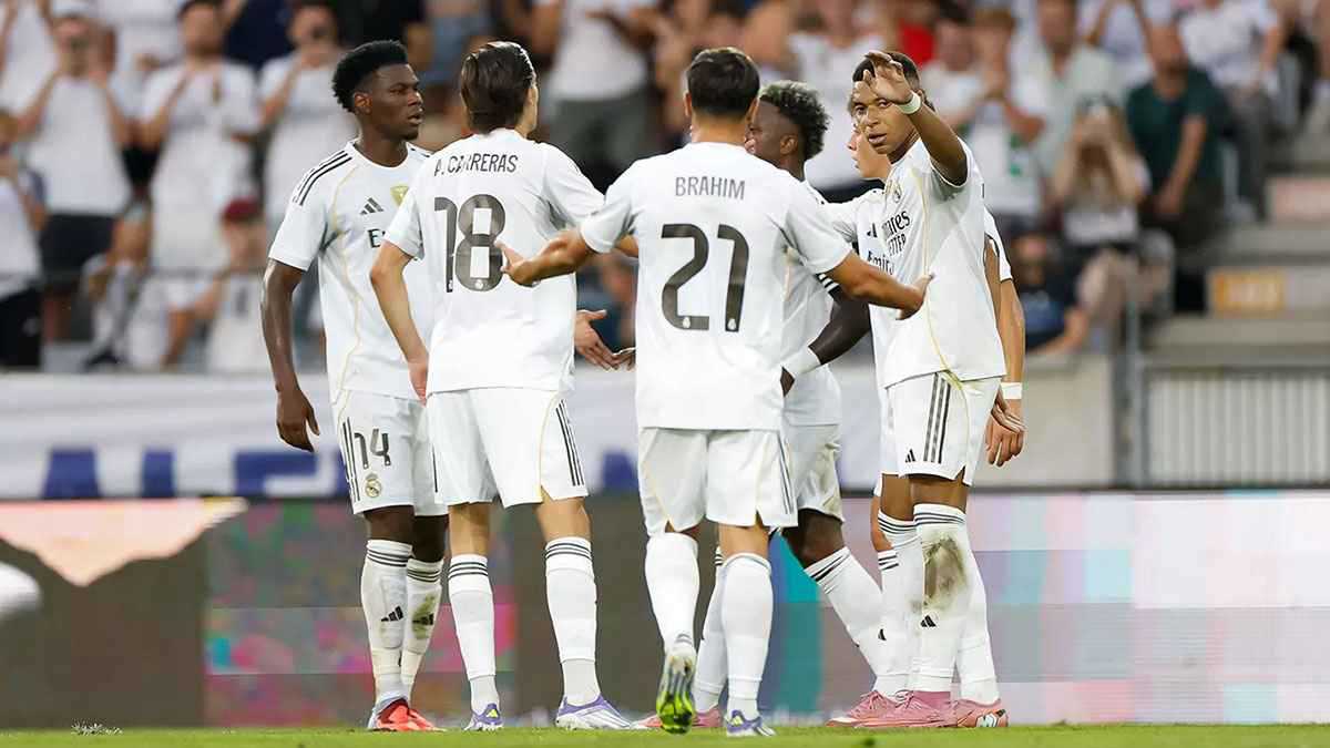 الدوري وأبطال أوروبا في ريال مدريد.. إعلامي إسباني يفجر جدلا