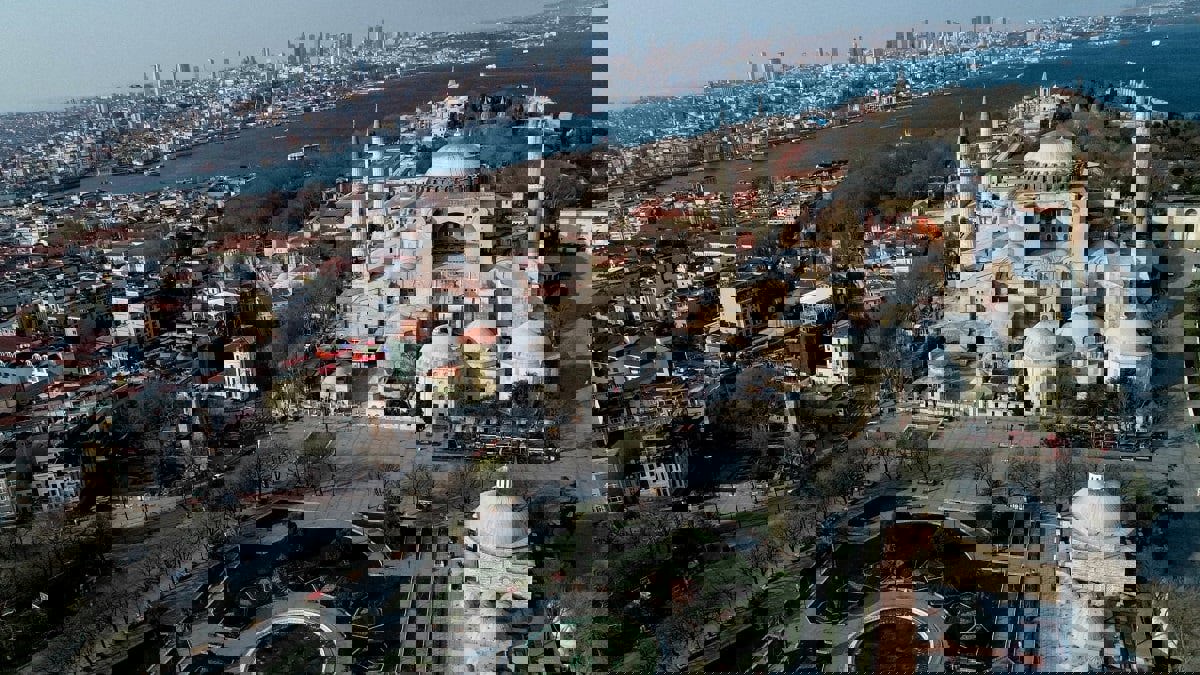 أشاد بحنكة أردوغان .. مفتي سلطنة عمان يهنئ بقرار تركيا تحويل آيا صوفيا لمسجد