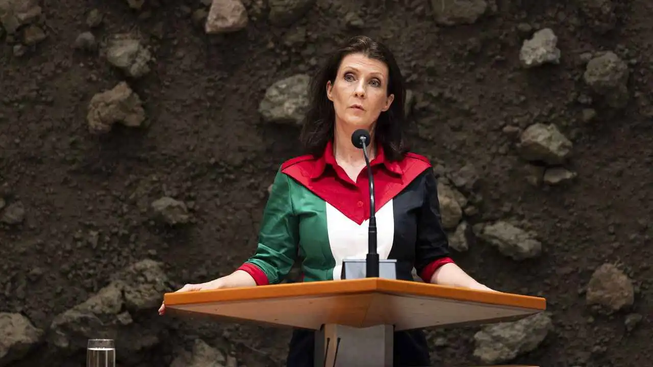 نزاع في البرلمان الهولندي بسبب قميص العلم الفلسطيني (فيديو)