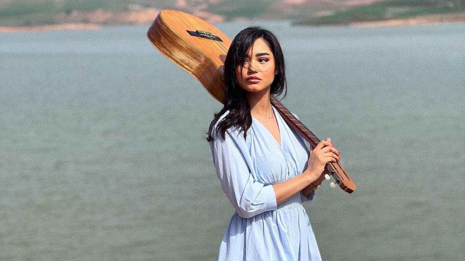 بعد مقتل زوجها‎.. ريم فكري ترد على منتقدي عودتها إلى الغناء