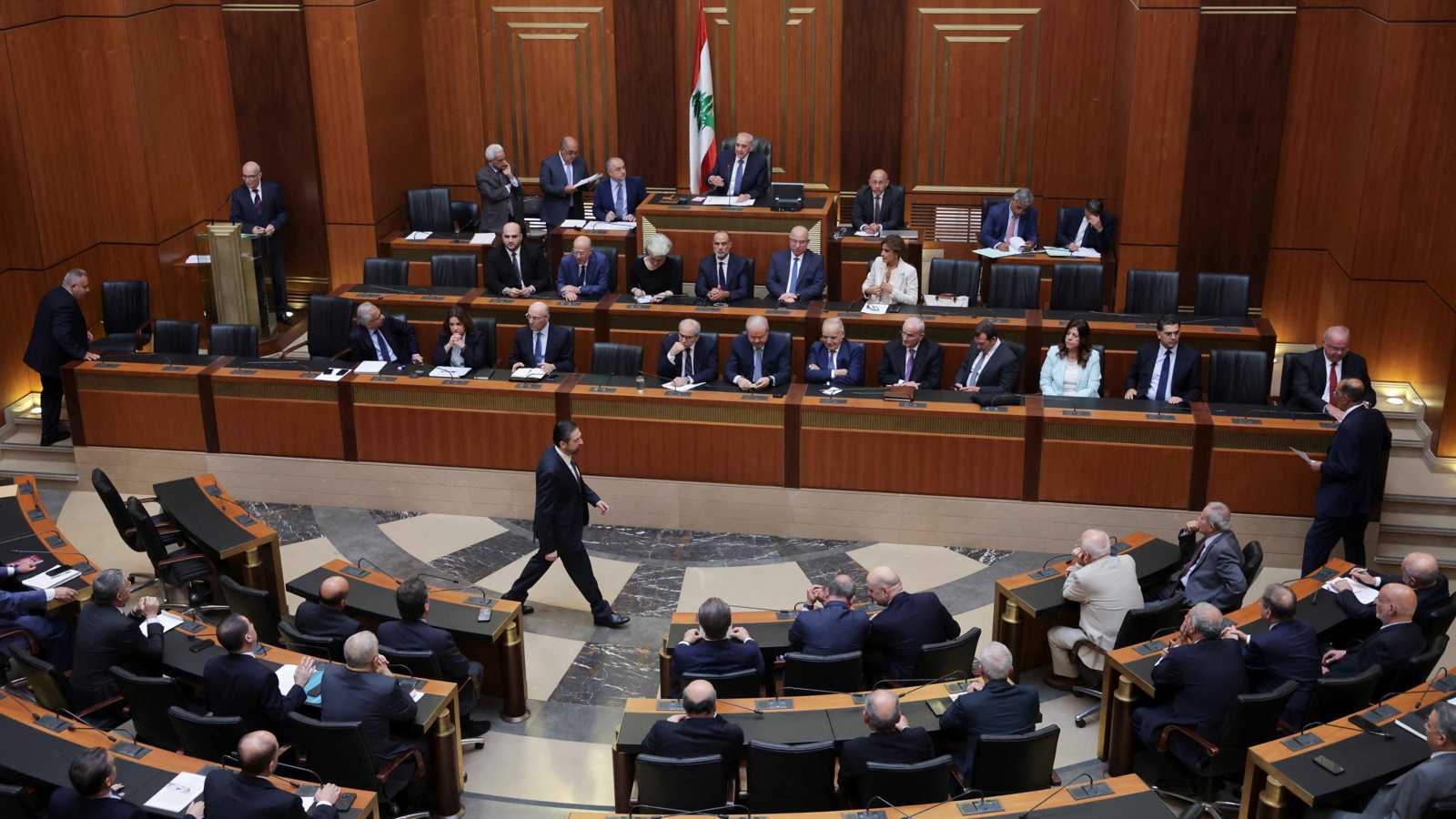 تعديل قانون الانتخاب.. الثنائي الشيعي يحمي "هندسة النفوذ الإيراني" في لبنان