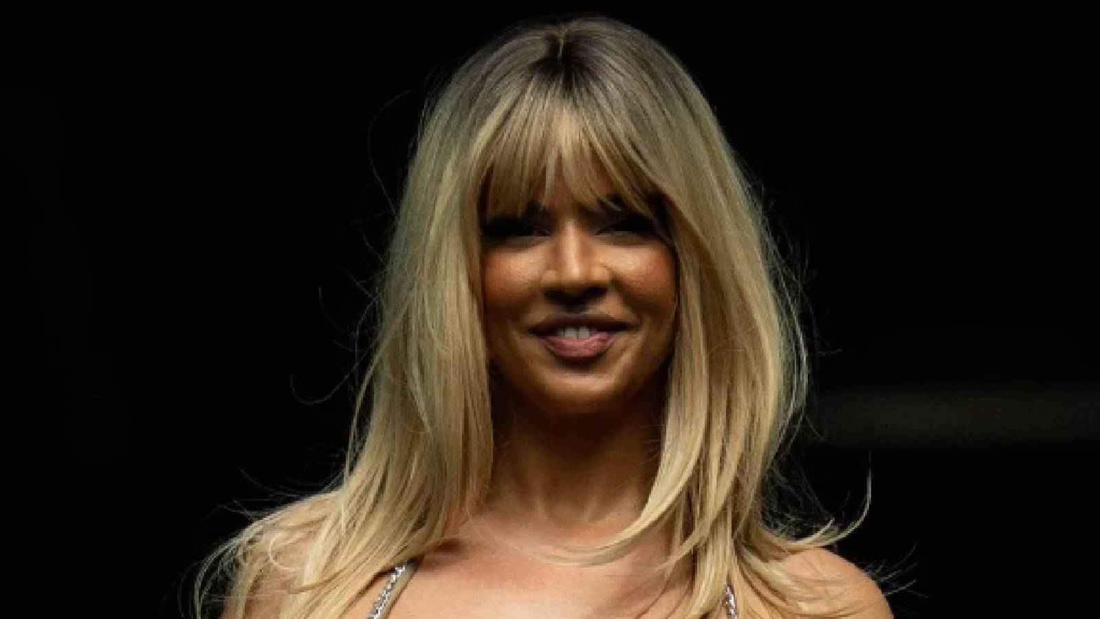 أجمل مشجعة في العالم مهددة بـ"الحظر" من إنستغرام بسبب صورة فاضحة