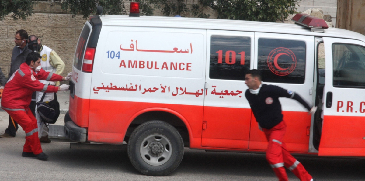 مستوطن إسرائيلي يدهس فلسطينيًا في الضفة الغربية