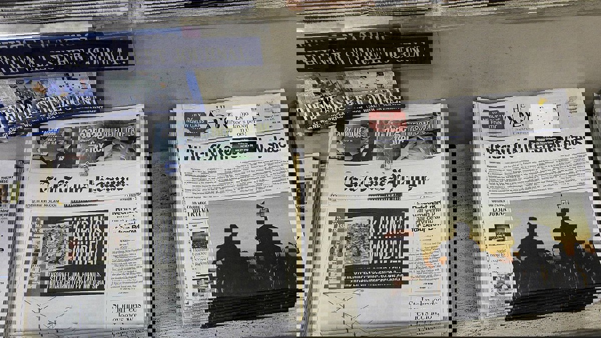 صحف عالمية: ترامب يوسع انقلابه على اللاجئين.. وسر مغادرة "دي ميستورا" لسوريا