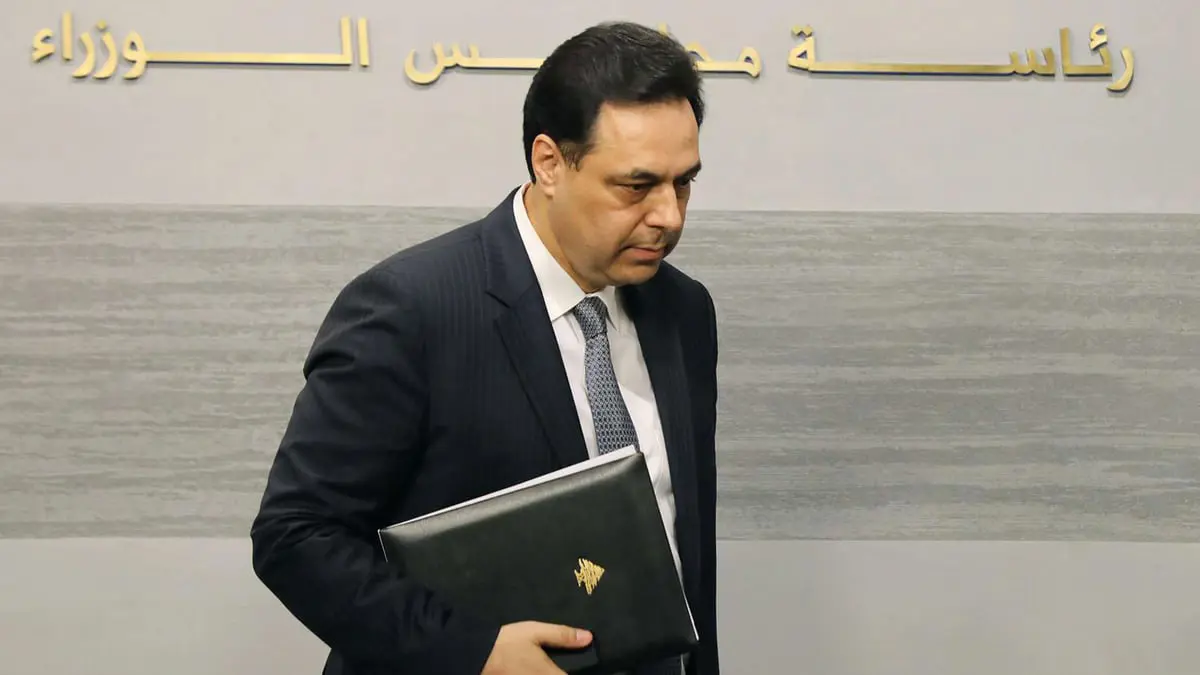 بعد رفع دعوى ضد محاكمته.. تعليق جلسة الاستماع لحسان دياب بانفجار مرفأ بيروت