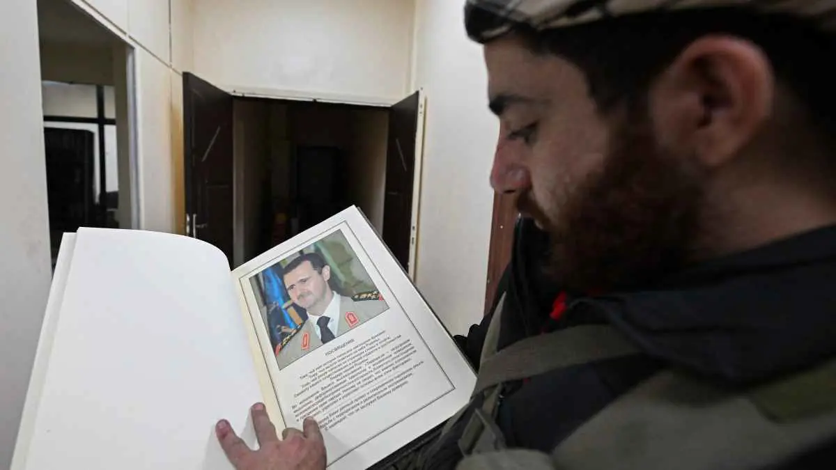 واشنطن تحث المعارضة السورية على تشكيل "حكومة شاملة"