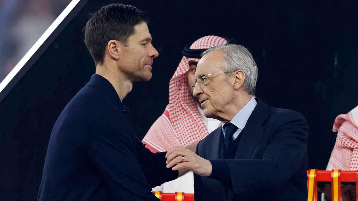 "اخرج من النادي".. تشابي ألونسو يفجّر غضب جمهور ريال مدريد