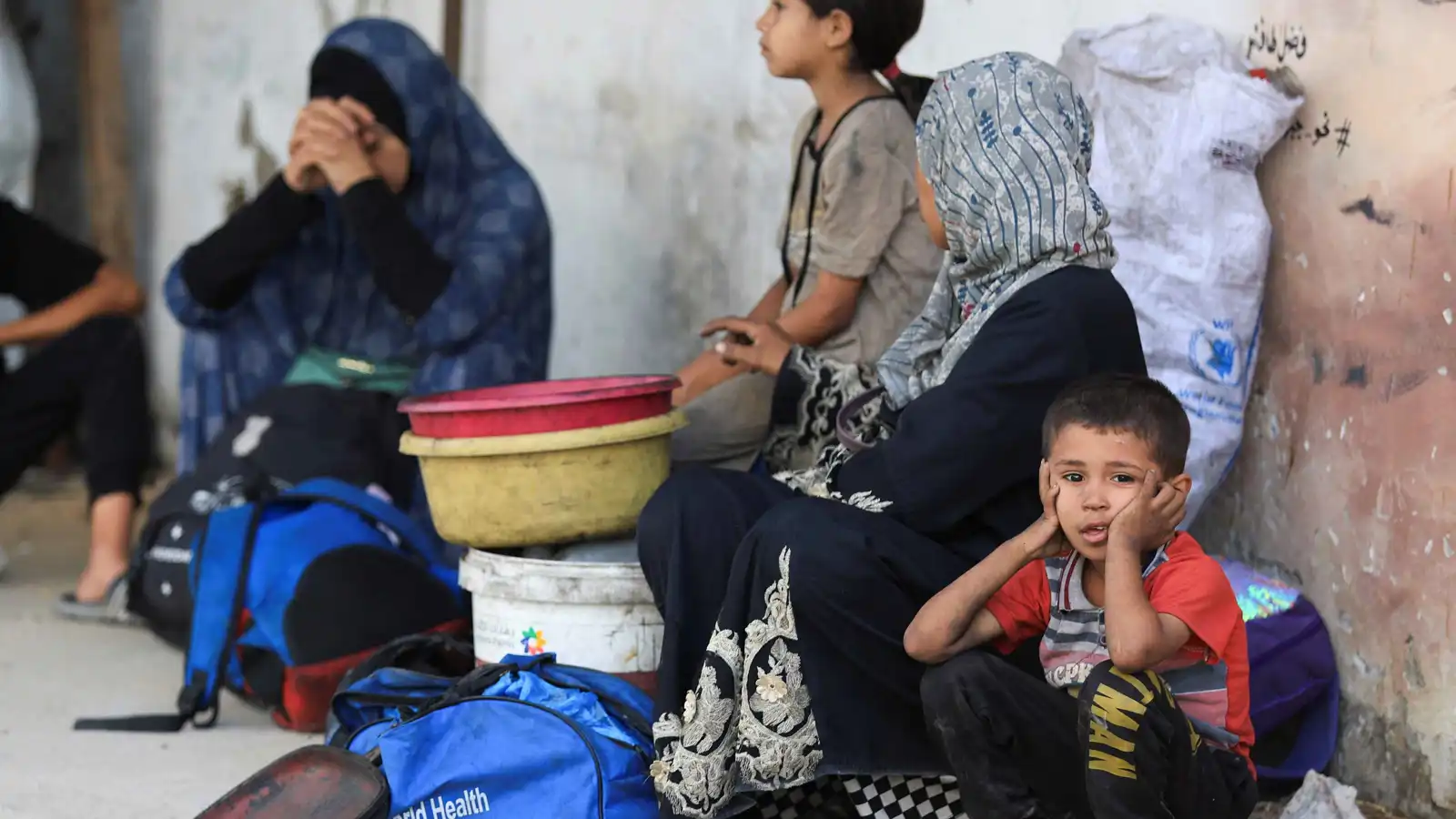 مصادر طبية تكشف لـ "إرم نيوز" عن تفشي كورونا وفيروسات أخرى في غزة