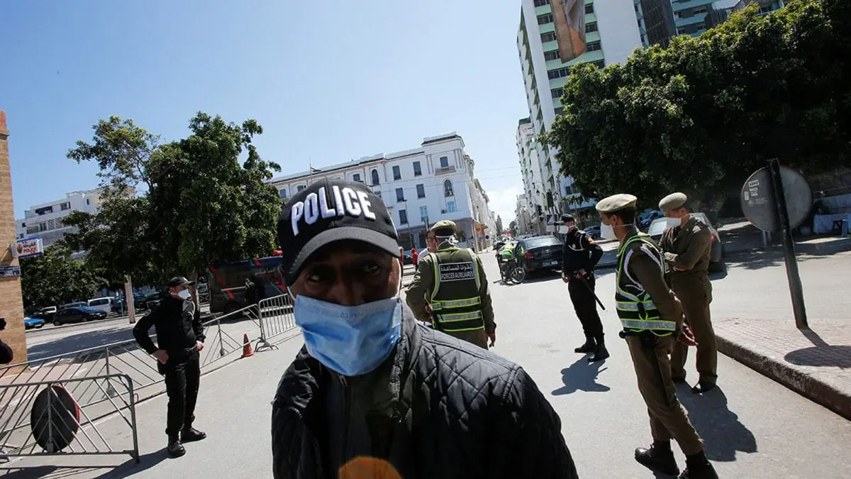 الأمن المغربي يتصدى لوقفتين احتجاجيتين ضد "جواز التلقيح" في الرباط وأغادير (فيديو)