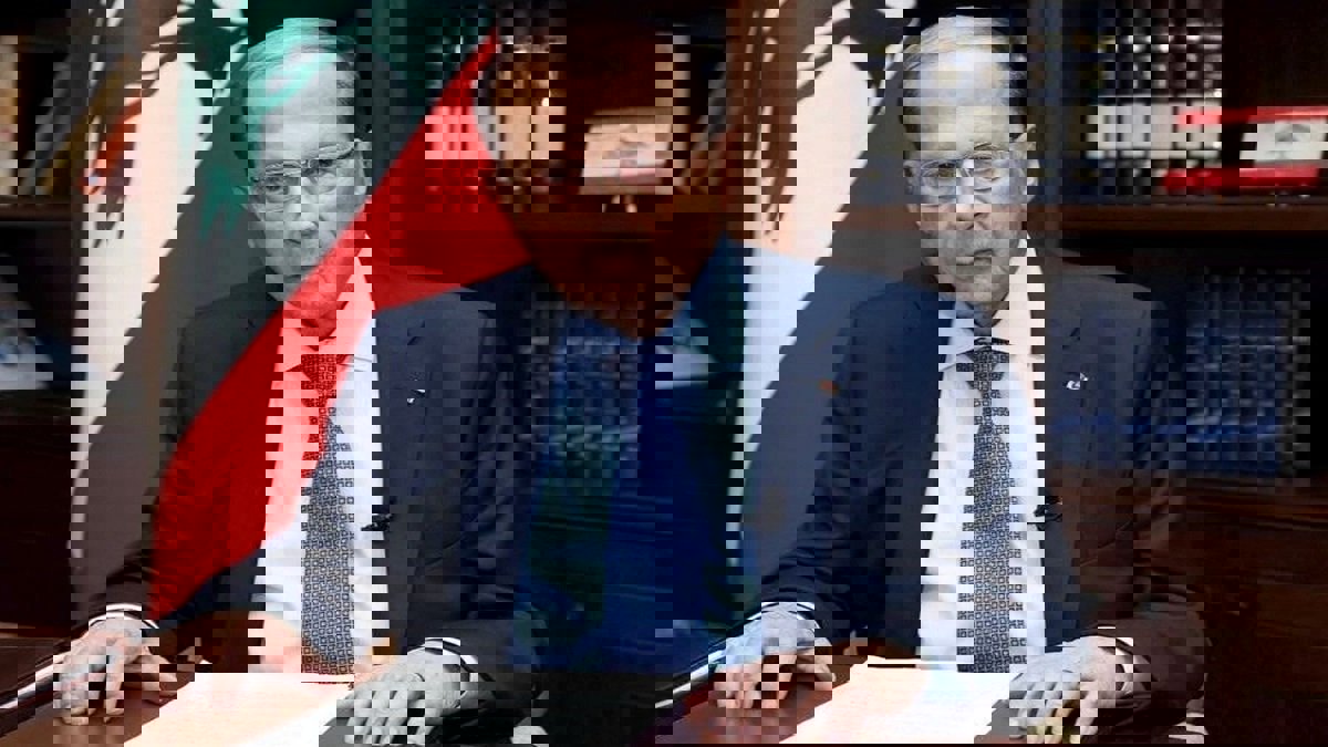 لبنان.. تأجيل مشاورات اختيار رئيس وزراء جديد