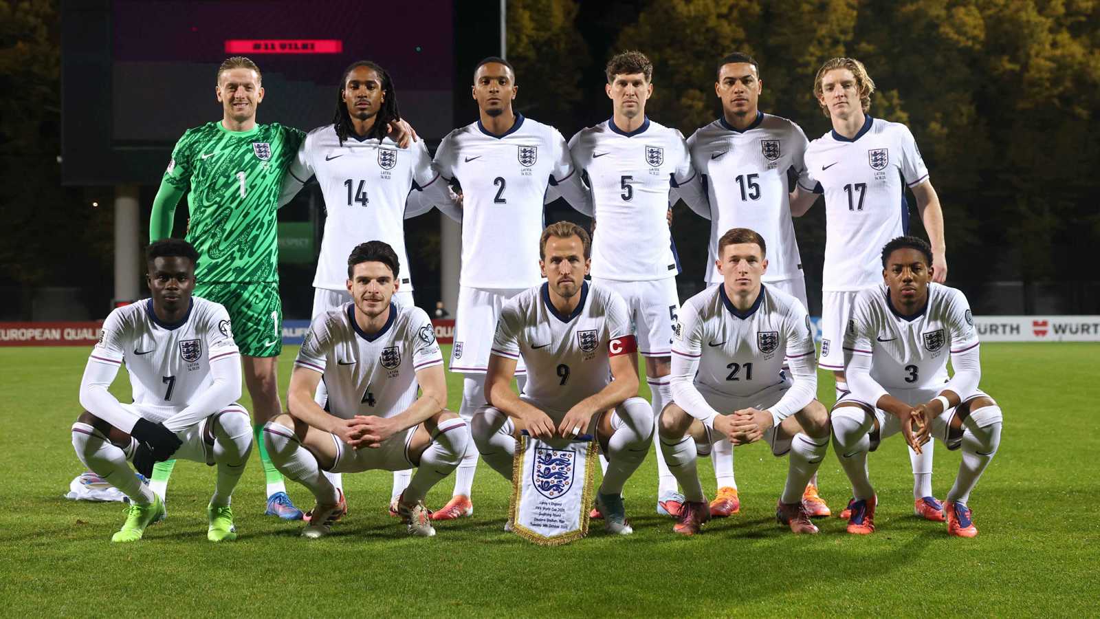 بعد التأهل لكأس العالم.. نجم إنجلترا يتلقى خبرا سارا