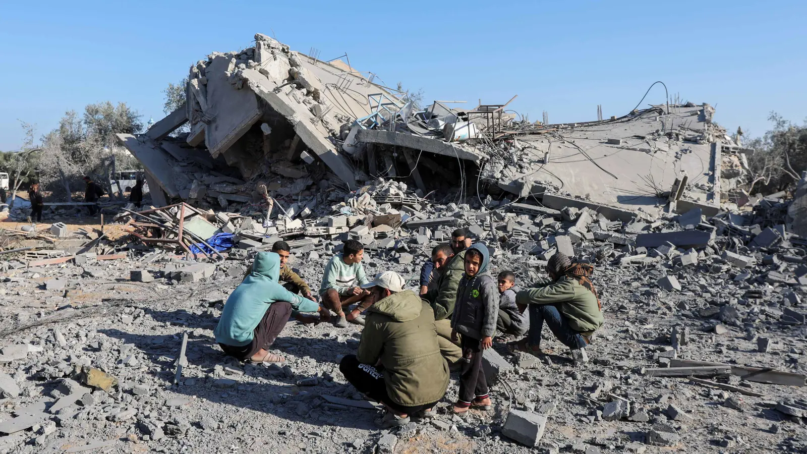 "اتفاق مؤقت".. ما تفاصيل الصفقة المتوقعة في غزة؟