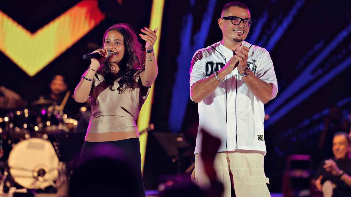 هل تتحول جانا عمرو دياب إلى "سلاح الهضبة" الجديد؟ (فيديو)