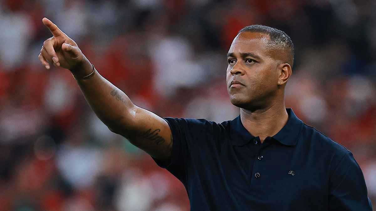 الوصية الأخيرة.. ماذا طلب كلويفرت من لاعبي إندونيسيا قبل مواجهة العراق؟