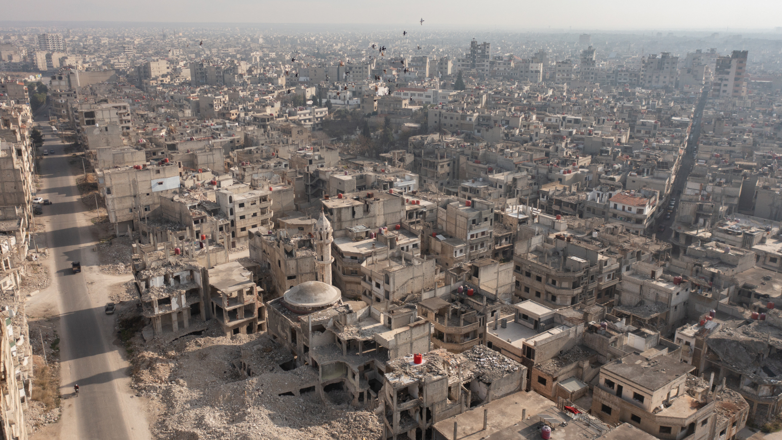 "منجم الذهب".. الإدارة السورية الجديدة تفتح ملف 3 شركات اتصالات كبرى