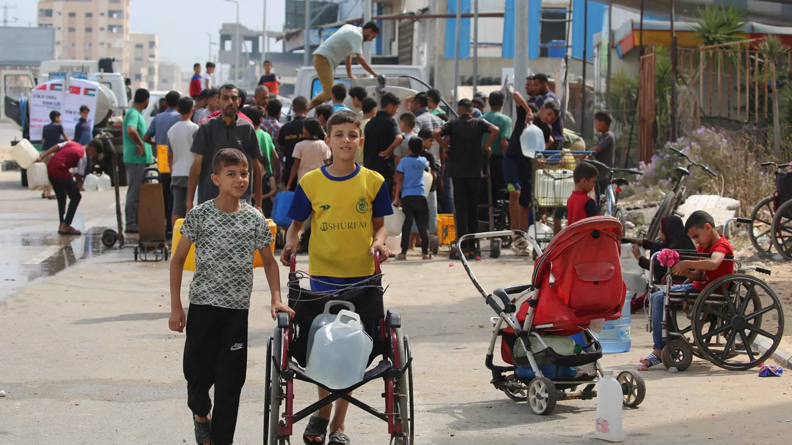 84 قتيلا في غزة معظمهم من طالبي المساعدات