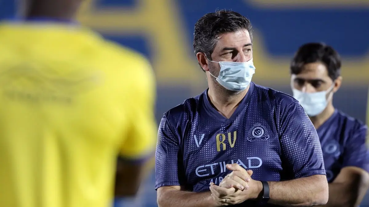 نادي النصر يتفق مع روي فيتوريا على التجديد