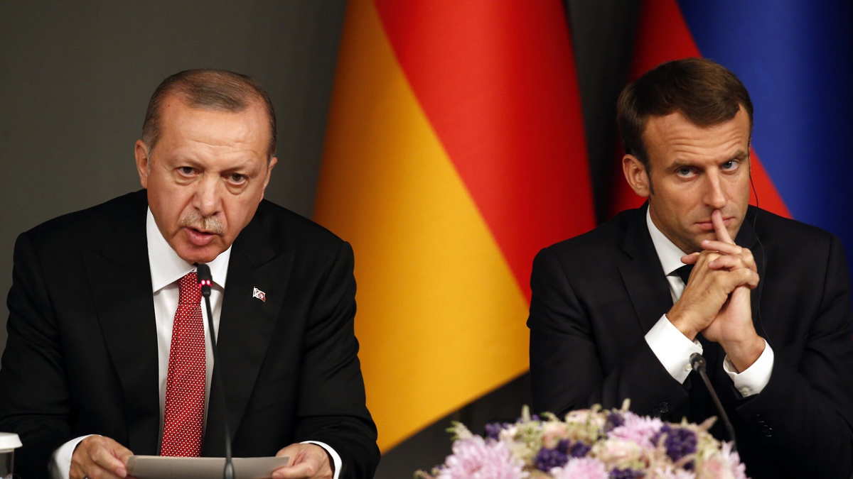 تقرير فرنسي: 6 ملفات تؤجج الصراع بين أردوغان وماكرون
