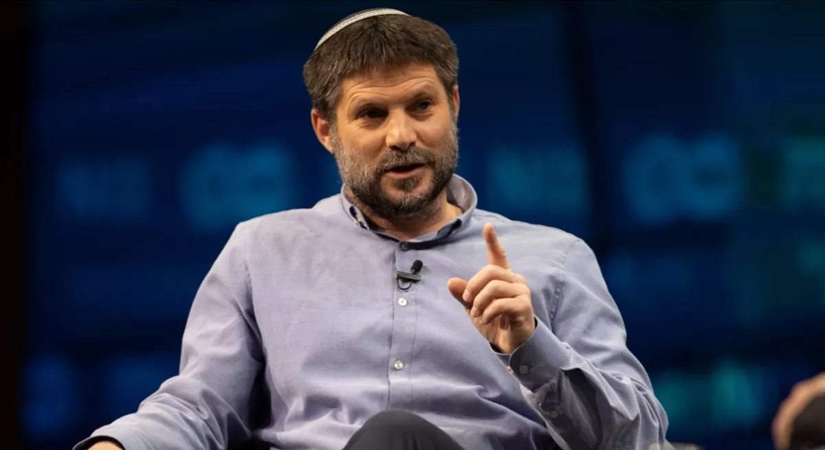 سموتريتش يدعو لاغتيال قيادات حماس وإبادة قطاع غزة بالكامل