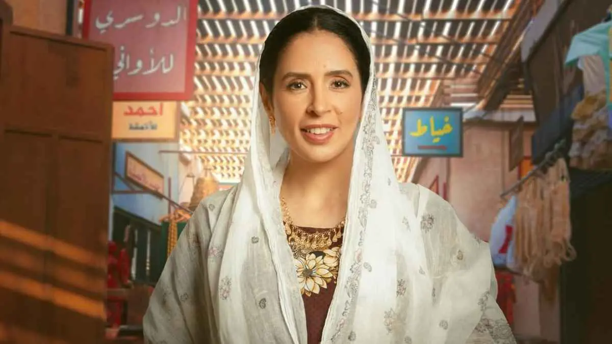 خطفت قلوب السعوديين في "شارع الأعشى".. من هي عائشة كاي؟