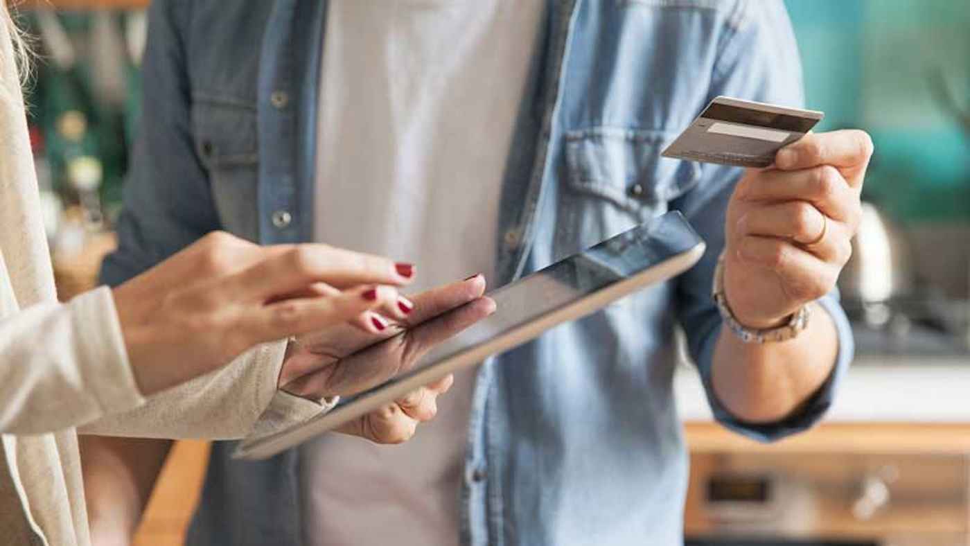 مصر.. تفاصيل جديدة بشأن رسوم الهواتف المستوردة (فيديو)